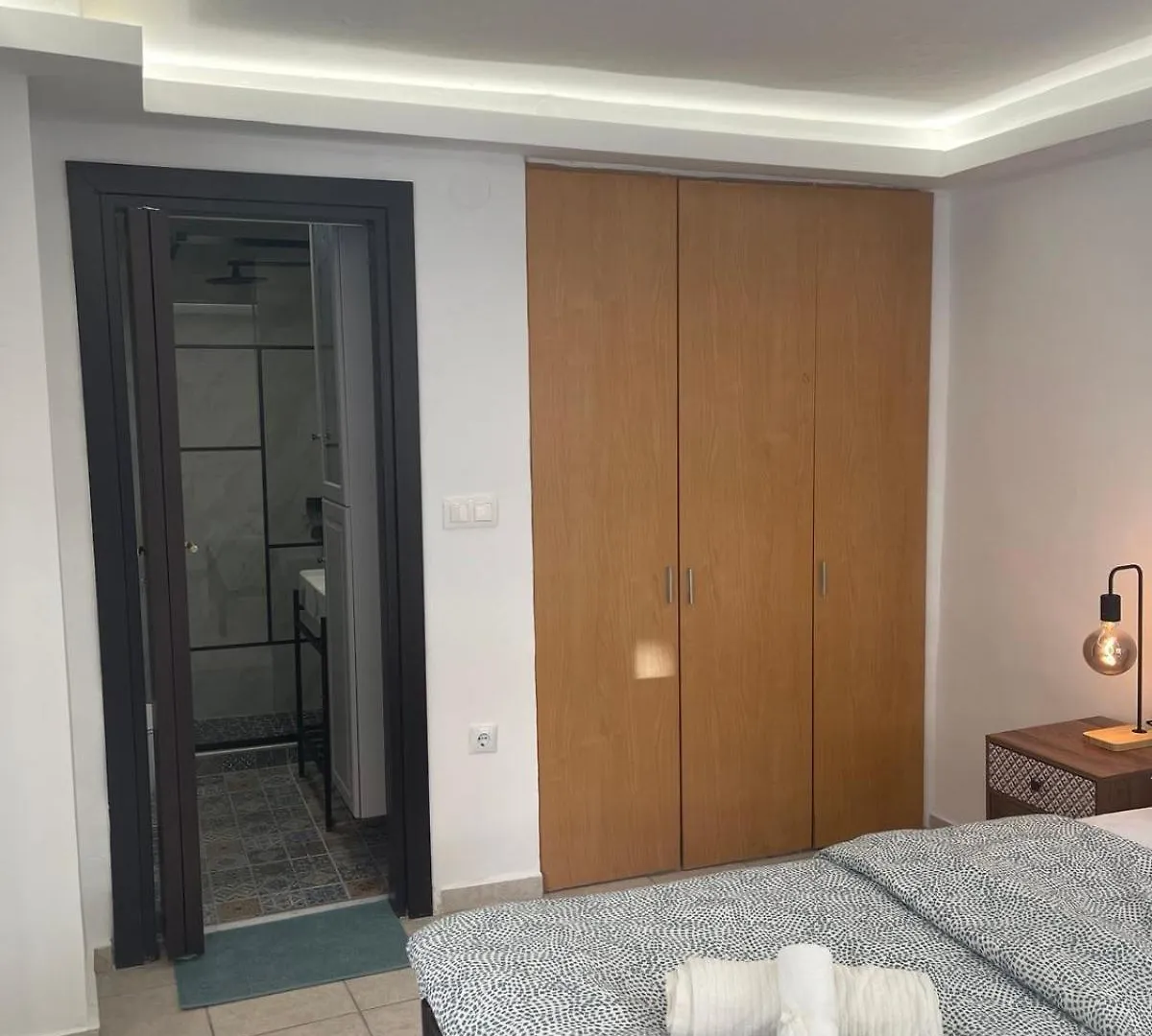 Apartamento Skg Retreat Emerald - 5Min Walk From Seafront Tesalónica Grecia